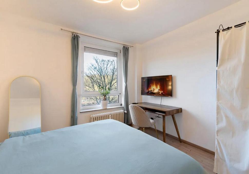 Charmentes Privatzimmer Mit Kueche, Naturgebiet Düsseldorf Exteriör bild